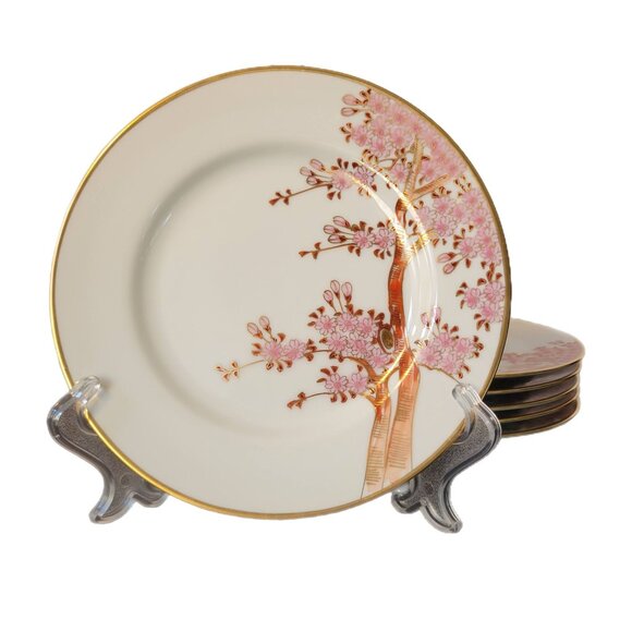 Koshida Hand Painted Japanese Cherry Blossom Small Plates from Japan 7.75" - Picture 1 of 7